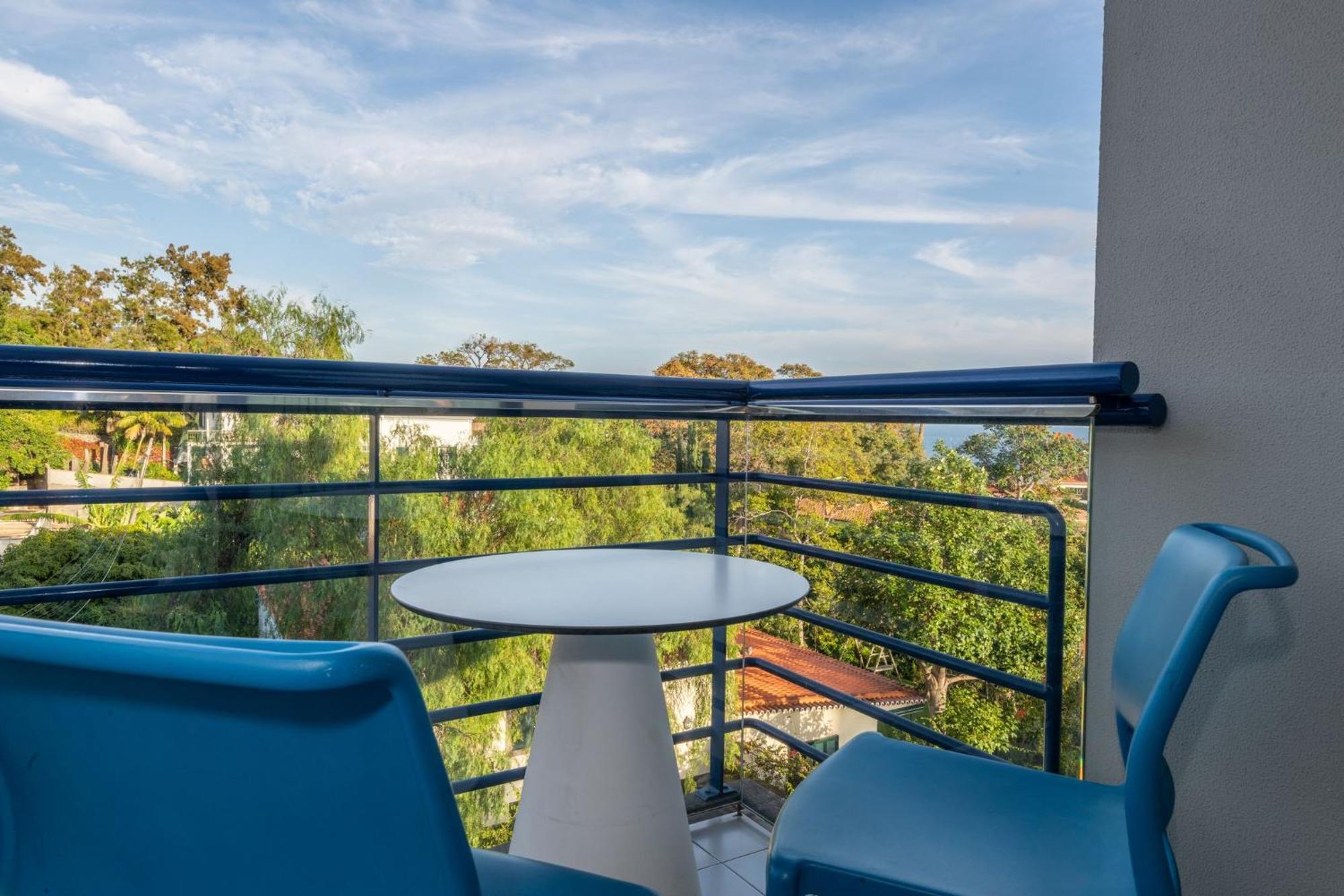 Terrace Mar Suite Hotel Фуншал Экстерьер фото