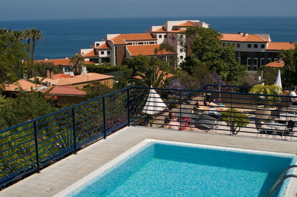 Terrace Mar Suite Hotel Фуншал Экстерьер фото